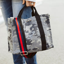 Load image into Gallery viewer, Canvas Tote Bag -Camo