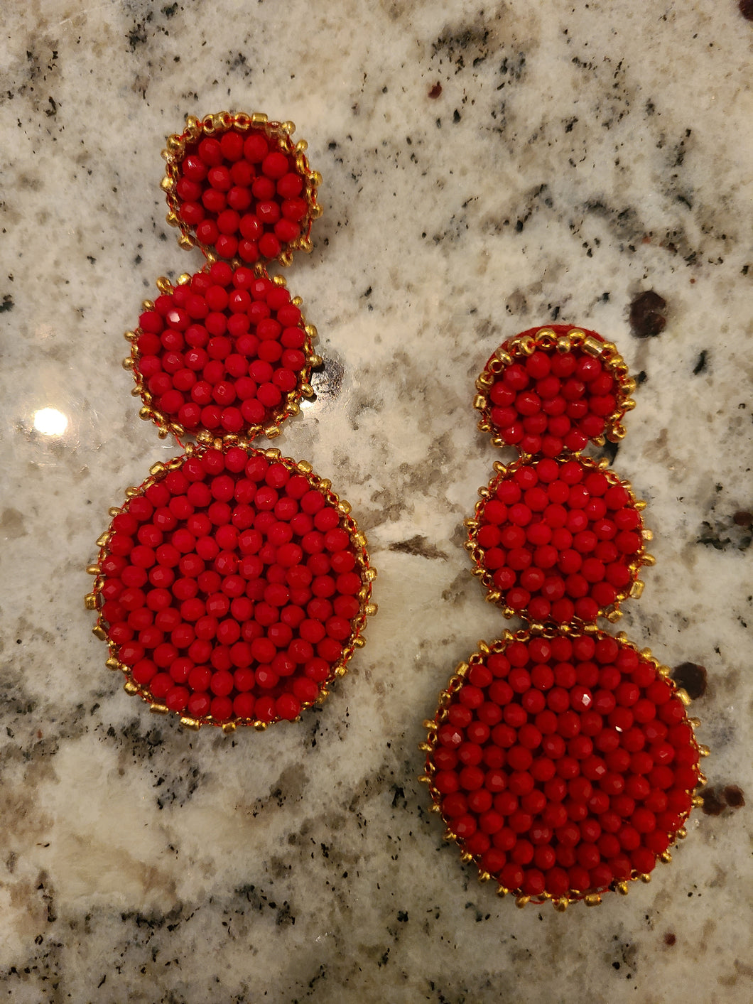 Luxury Beaded Circle Earrings - Red