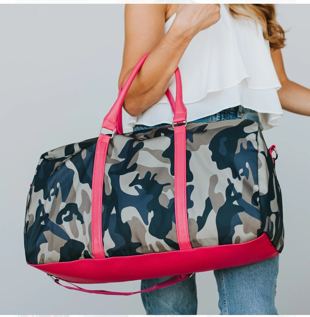 Travel Duffle Bag - Camo/Pink