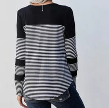 Load image into Gallery viewer, Black and White Stripe Shirt with Pockets
