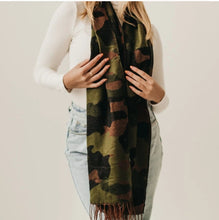 Load image into Gallery viewer, Camo Button Scarf/Poncho
